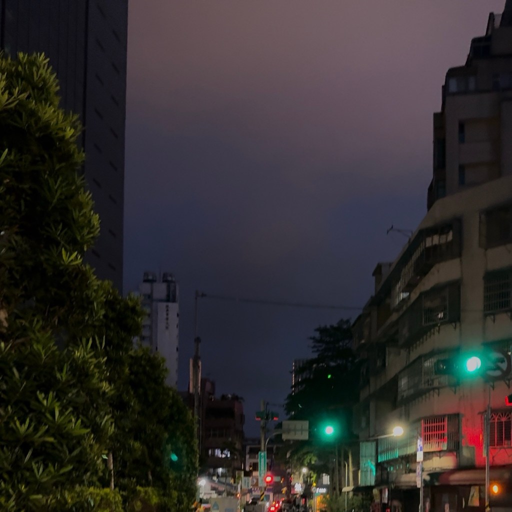 Cute Taipei Street&nbsp;美麗台北晚霞